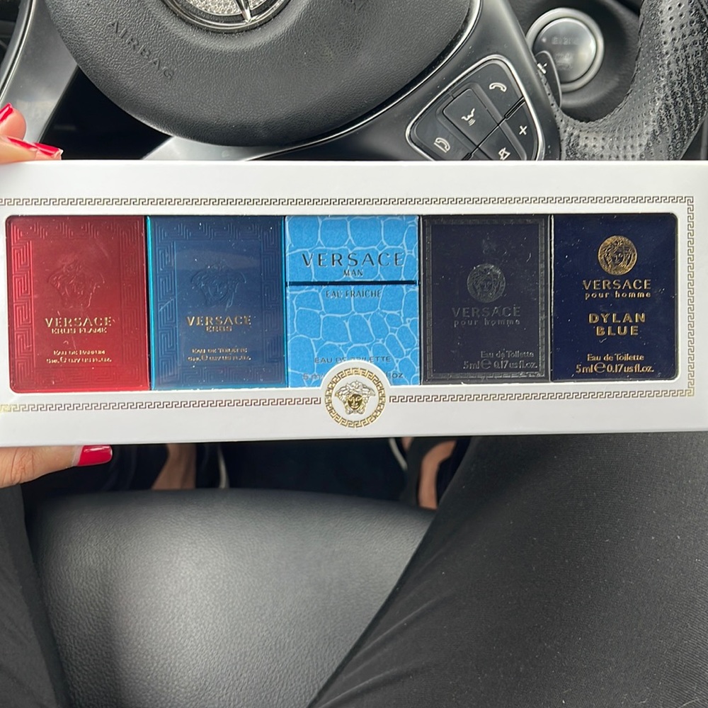 Mini Versace cologne set